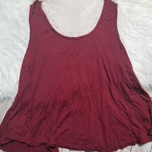 Nabee sleeveless blouse with sheer design